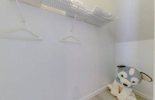 596 Modern 5 bed home overlooking beautiful golf course and conservation with Games room - Foto 41