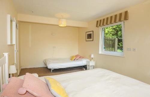 The Wellington - Photo 26