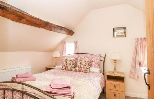 Chapel Cottage - Photo 13