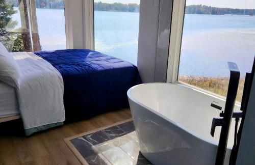 Unique 3-bed Lakefront Container Home - Foto 37