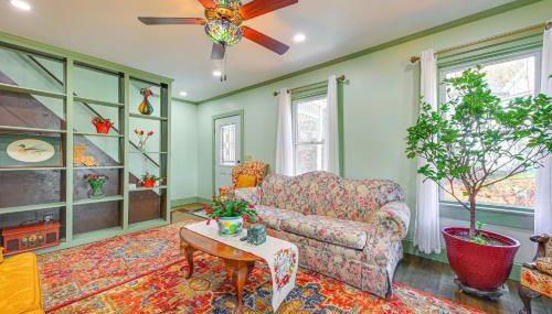 18 Mi to Skiing Colorful Home in Springfield! - Photo 5