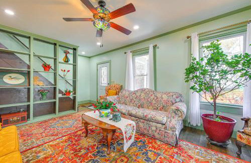 18 Mi to Skiing Colorful Home in Springfield! - Photo 5