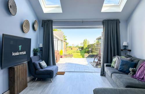 Modern Family Home near Reculver - Sleeps 8 - Pets Friendly! - Photo 47