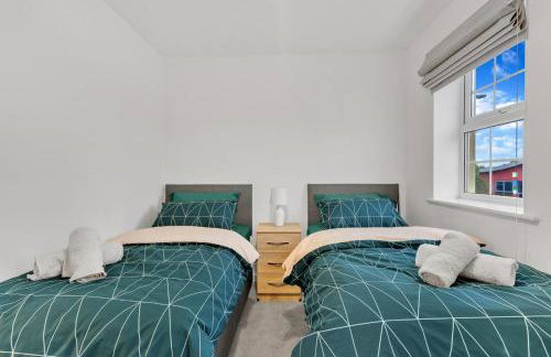 Stylish Townhouse -3 bed, work stay, Free Parking-Kingsway - Foto 16