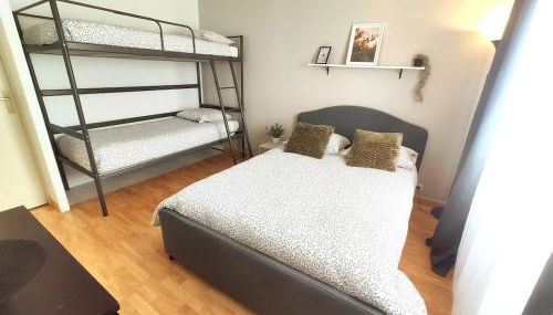 Disneyland - Paris 15 min - Parking - 8 personnes - Foto 2