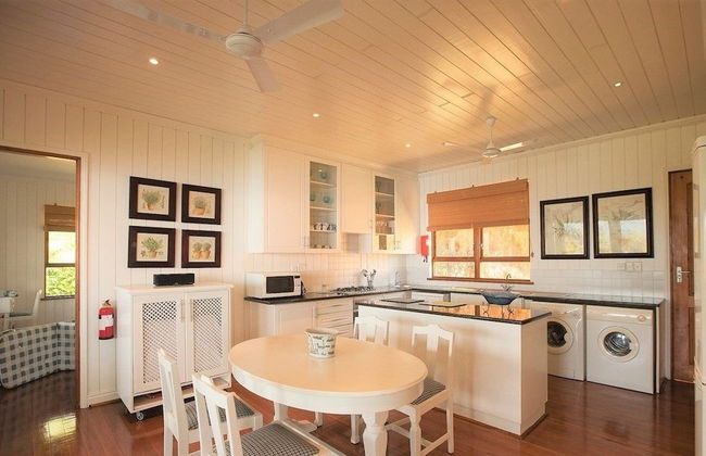 South Point Villas - Photo 8