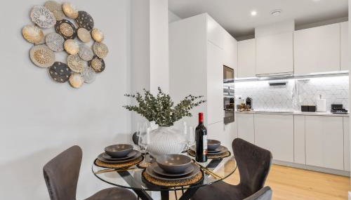 Modern & Cozy 2-Bedroom Apartment plus Parking, Gym, Cinema, Games Room, Workspace - Foto 2