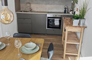 MEGHA Living - 2 Zimmer Appartments mit Küche - Zentral - Foto 44