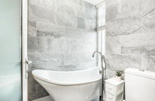 Ark at Anchor - Foto 40