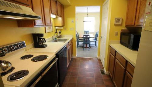 King Charles Avenue 408 #1 - Foto 4