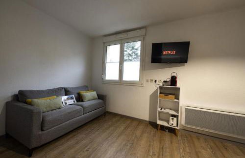 Tout Inclus - Plein Centre - Netflix - Moontown - Foto 9