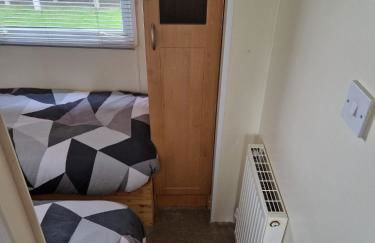 Browns caravan rentals, ingoldmells 4 berth caravan silver beach - Foto 10