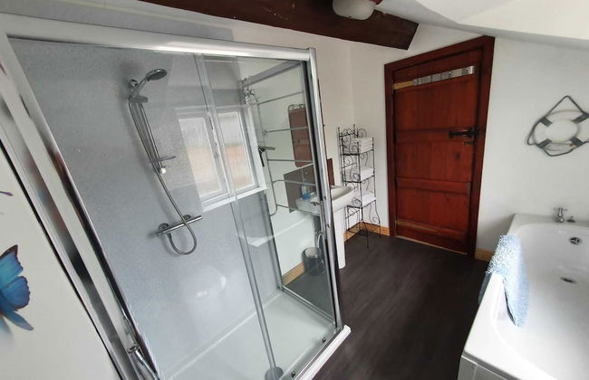 Martin Lane Farm Holiday Cottages - Photo 14