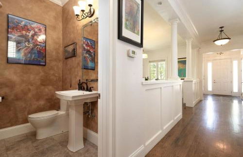 The ND Grand 4BR Home close to Campus - Foto 31