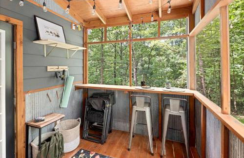 Off-Grid Cabin Surrounded by Trees in Pineville, Missouri - Foto 27