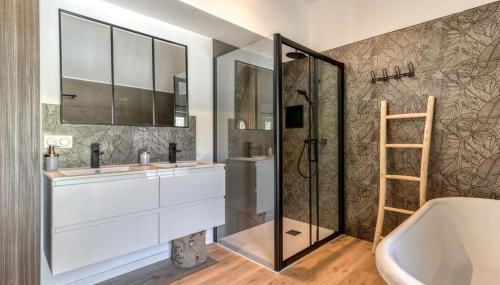 Villa Terracotta - 8 Personnes - Proche de la mer - Foto 4, Shower