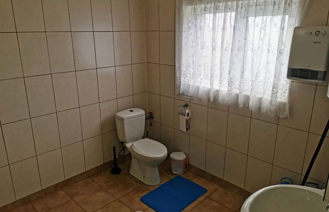 Cozy 1 Bed Cottage in Ognen, Near Karnobat, Burgas - Photo 9