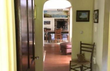 Luxurious Riverfront Cottage with a Hot Tub and a Fireplace near the Twin Lakes, Connecticut - Foto 40