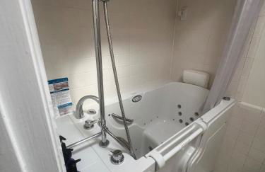 John Shirleys Retreat - Photo 29