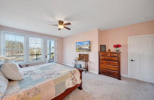 Serenity Shores - Private Lakefront Home with Dock - Foto 15