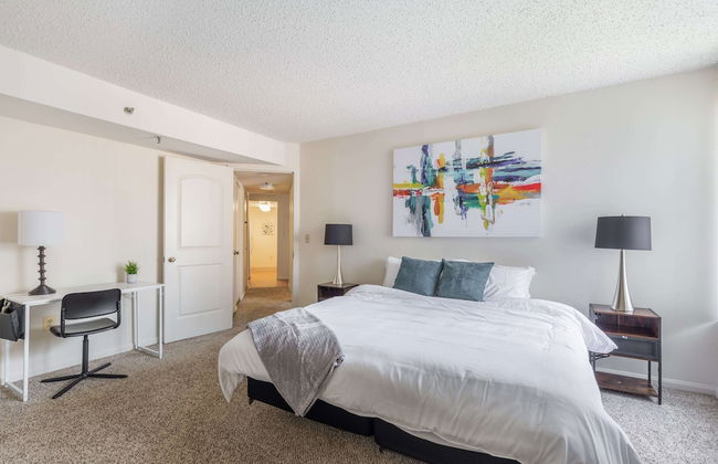 Premium A-Location Apartment - Photo 15