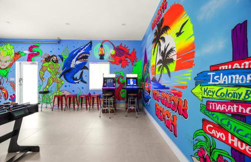 Grand Arenas - 120' Dock, HtdPool, Game Room, BBQ, Mini Golf,Baby Items - Foto 57