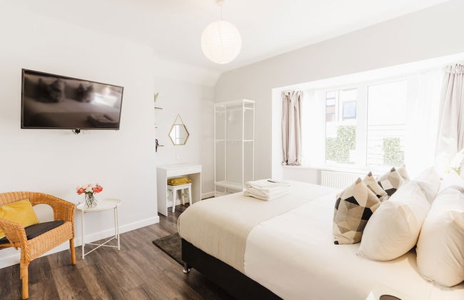 Design Suites Lytham - Photo 14