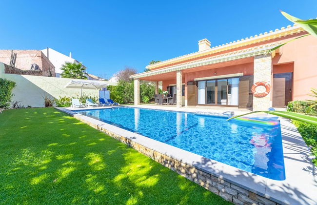 Villa Paraiso in S o Bartolomeu de Messines - Photo 3