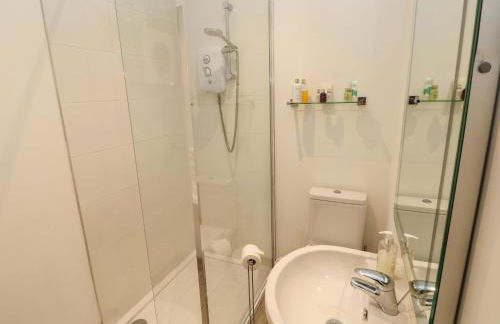 Little Cloud - Photo 16