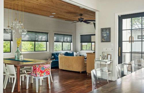 Modern Home with Casita - Balcony & Mins to DT ATX - Foto 9