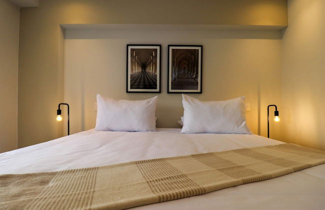 w Charming 2BR w Balcony in Miraflores - Photo 2