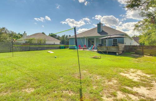 Less Than 1 Mi to Beach - Home with Deck and Yard in Waveland! - Foto 2