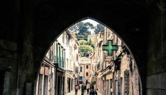 Hotel de L Orange - Photo 3, Shopping Area