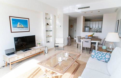 Great View Apartment in Elviria - Photo 12