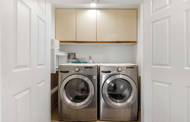 Shoreline Villa by Avantstay Steps to the Beach, Bay, & Pier! - Photo 33