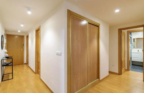 Maikran Signature Exclusive Town Hall Apartment - Foto 24