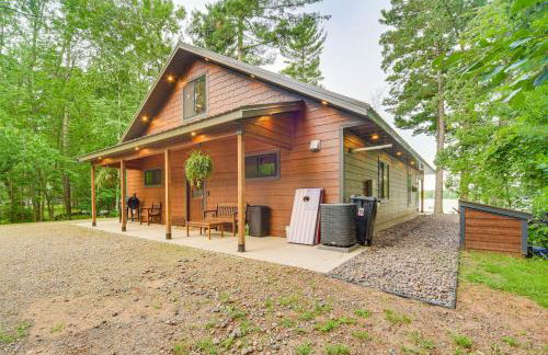 Boat Dock, BBQ and Fireside Fun Clam Lake Cabin - Foto 26