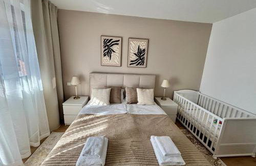 Olive Apartment mit Balkonen & Elektrogrill, 24h Self-Check-in, Free Parking, Netflix & WiFi, TOP Lage, Nähe KEM Kliniken - Foto 2