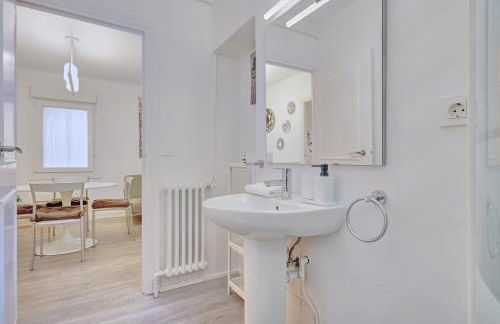 La esquina de Blas by Clabao - Photo 21