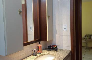 Apartamento aconchegante central com garagem - Foto 26