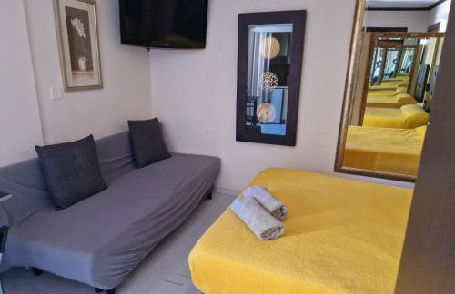 Style Apartments City Center - Photo 12