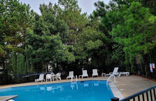 Modern & Luxurious 3 Bdrm 2.5 Bath Townhome - Foto 65