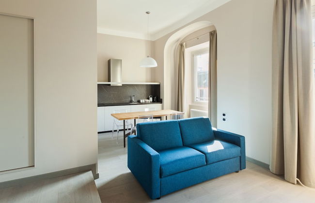 easyhomes - Duomo Suites & Apartments - Photo 18