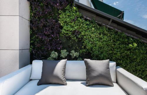 The Garden Suites - Photo 59