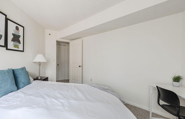 Premium A-Location Apartment - Photo 32