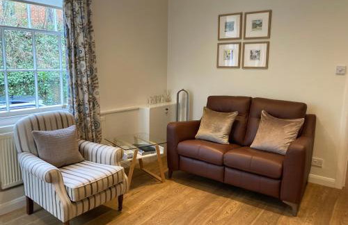 The Apartment, 24 West End Terrace, Winchester - Photo 6