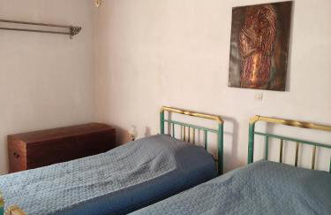 Irene's Guest House - Foto 24