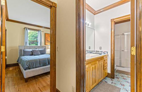 Luxury Getaway Home with Panoramic Views, Pool & Hot Tub! - Foto 28