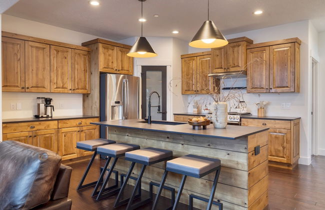 Abigail Drive Year-round Retreat With Hot Tub Near Park City Adventures Skiing - Photo 3