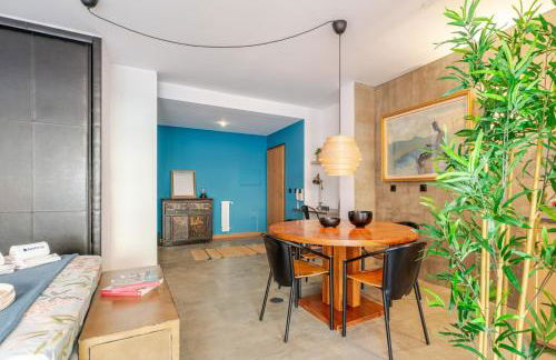 HostWise – Modern Flat w/ Terrace | Near the Beach - Photo 18